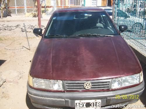 Volkswagen Pointer naftero con gnc en San Patricio del Cha�ar 4