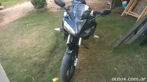 Volkswagen MOTO GILERA VC 200CC en Santa Rosa de Calchines 4