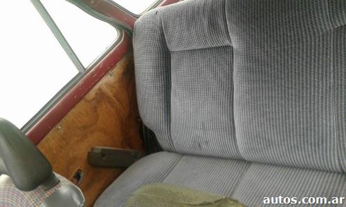 Fiat 128 Berlina rural en San Mart�n 4