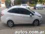 Ford Fiesta Kinetic Sed�n S-PLUS en Parque Chacabuco